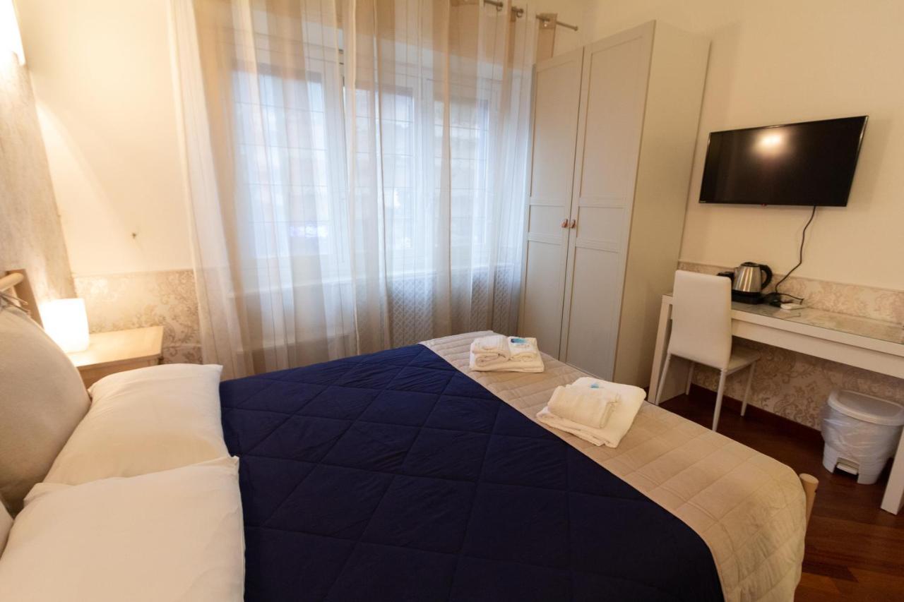 Aurelio Deluxe Rooms Řím Exteriér fotografie